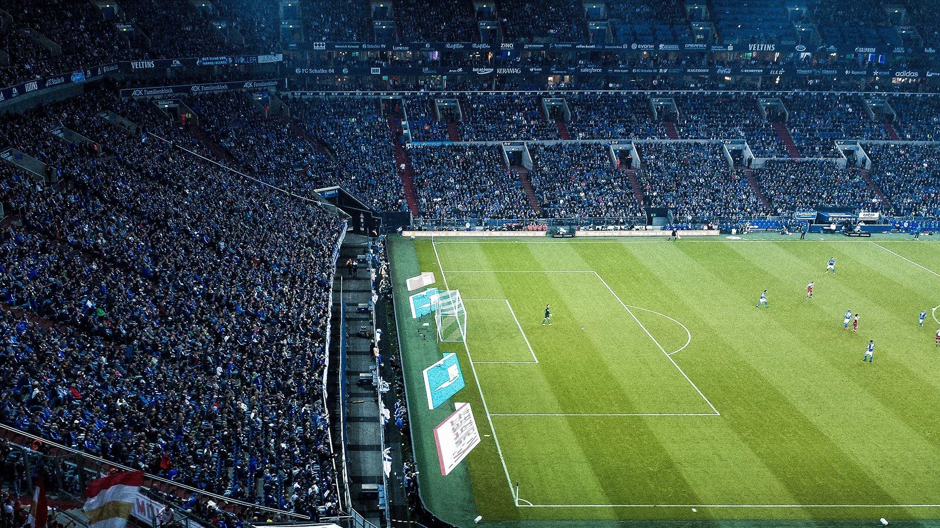 新援埃切韦里低调抵达，赫罗纳门将位置特狮仍为首选